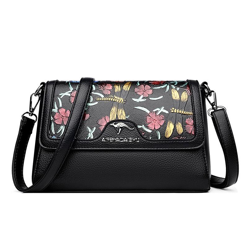 Small Square-shaped Handbag, Shoulder Bag with A Single Strap, Large Capacity, Fashionable Cross-body Bag, Mother's Bag
