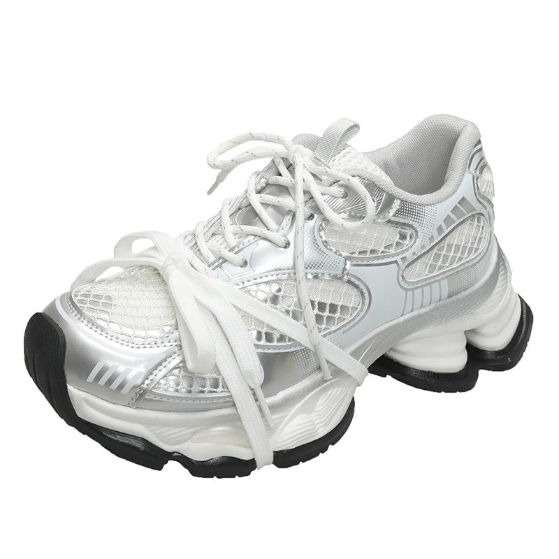 

Весенне-летние новые сетчатые дышащие кроссовки для папы на платформе, модные универсальные повседневные спортивные кроссовки на шнуровке 40 серебряный
