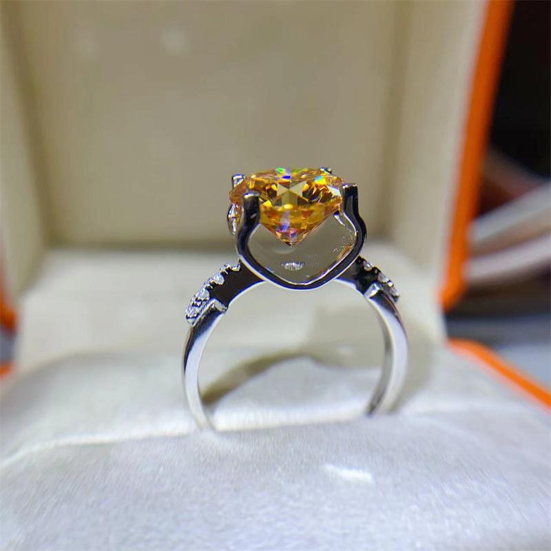 5-Carat Yellow Moissanite Round Gold Diamond Ring, European & American Slim Waist Style, Platinum Finish