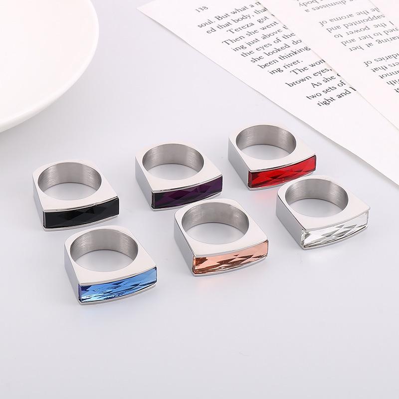 European-American Minimalist Gold Stainless Steel Multicolor Gemstone Ring for Women