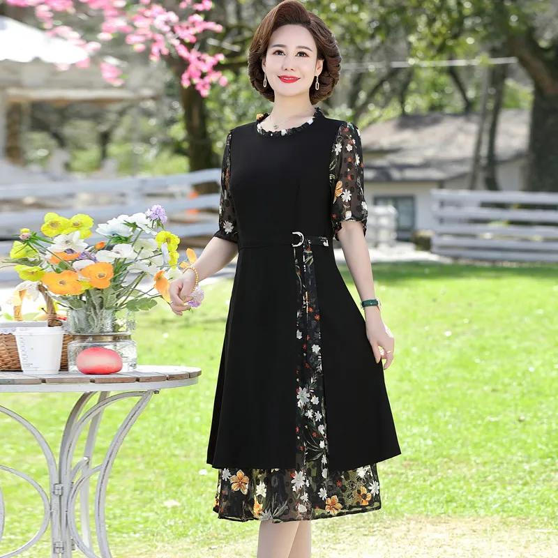 Women's Summer Dress Plus Size Temperament Short Sleeved Chiffon Dress, Middle-aged and Elderly Elegant Belly Covering Skirt