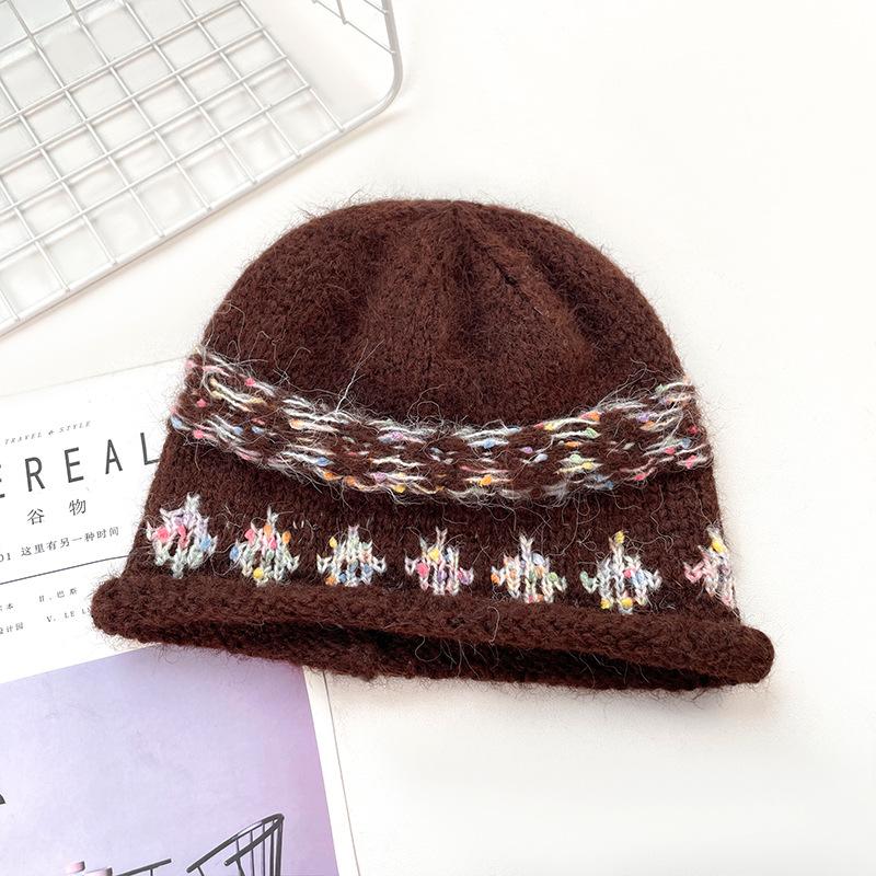 New Wool Beanie Hat for Women in Autumn and Winter Small Fair Island Split Knitted Hat Simple Temperament Warm and Piled Hat
