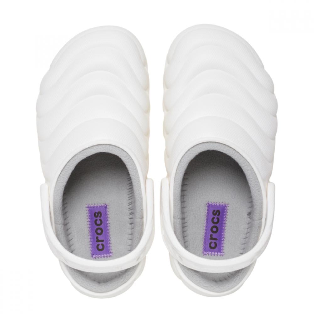 Crocs Classic Lined Over Puff Clog 210059 100