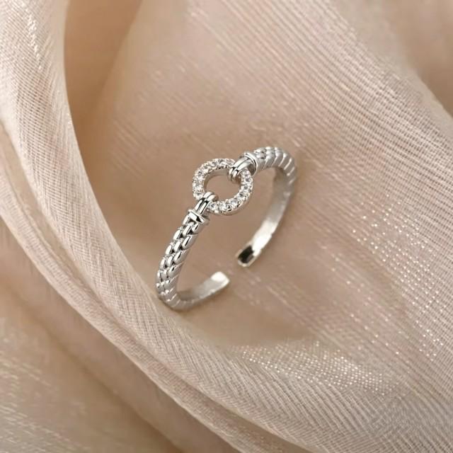 Anello di alta gamma placcato oro con design floreale coreano