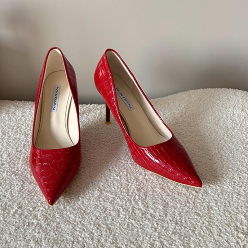 Fashion Fashion Slim Heel Shoes Spring New Style Pointed Head Shallow Mouth Set Foot Anti-slip Wear-resistant High Heels