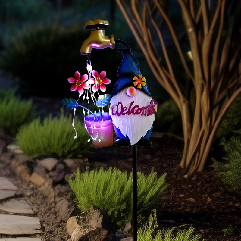 NuFeng Outdoor Solar Gnome Garden Sprinkler Light