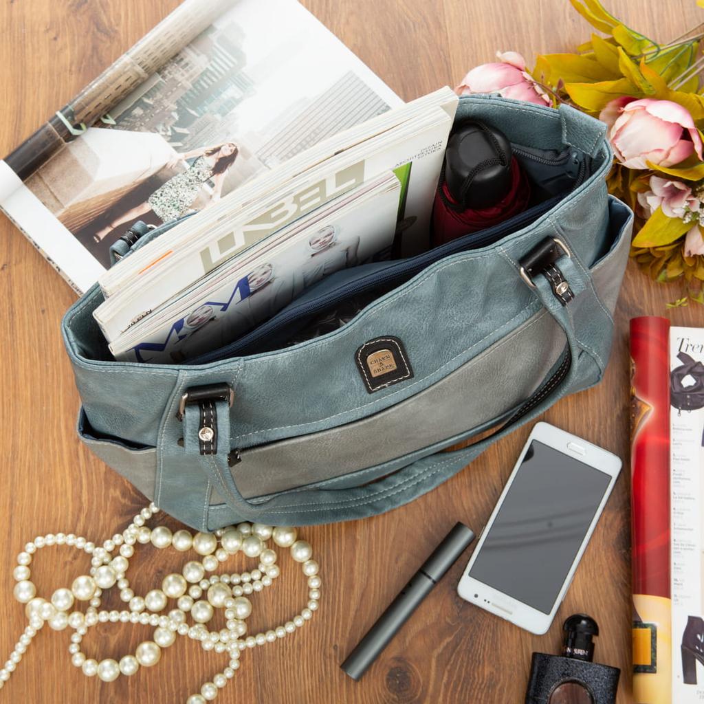 Vera Pelle Bolsa Leather Shoulder Bag