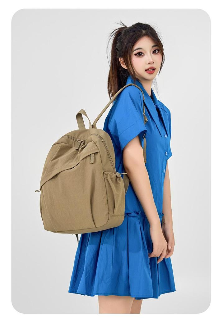 Ultra-leichter Damen-Nylon-Rucksack im koreanischen Stil - Großes Fassungsvermögen, Vielseitig, Einfarbige Ausführung für den täglichen Weg