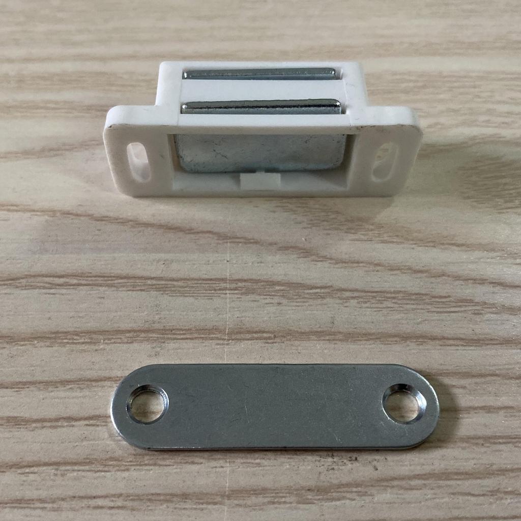 275# Plastic Cabinet Door Magnetic Catch, 10kg Pull Force