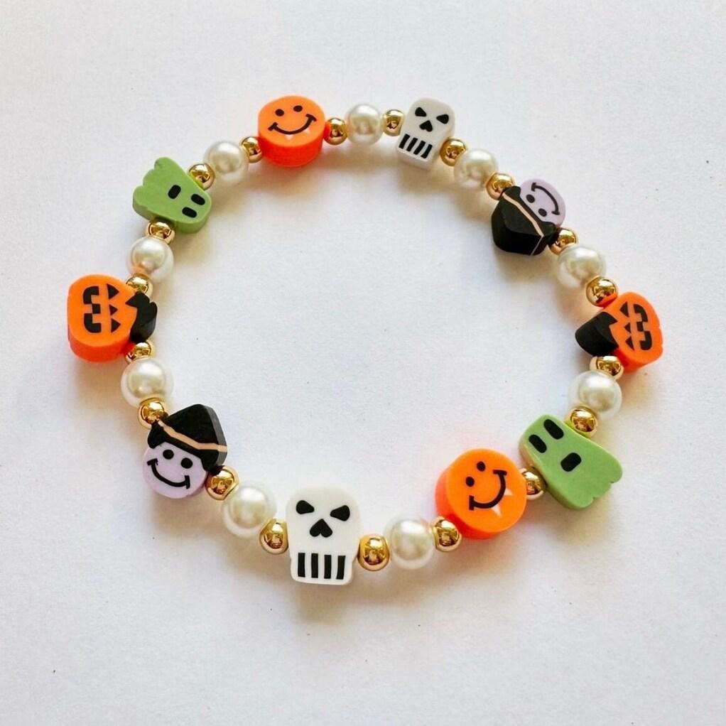 

2026 Halloween Elastic Bracelet Polymer Clay Shell Pearl Statement Jewelry for Women Gothic Witch Style Trendy Party Accessories