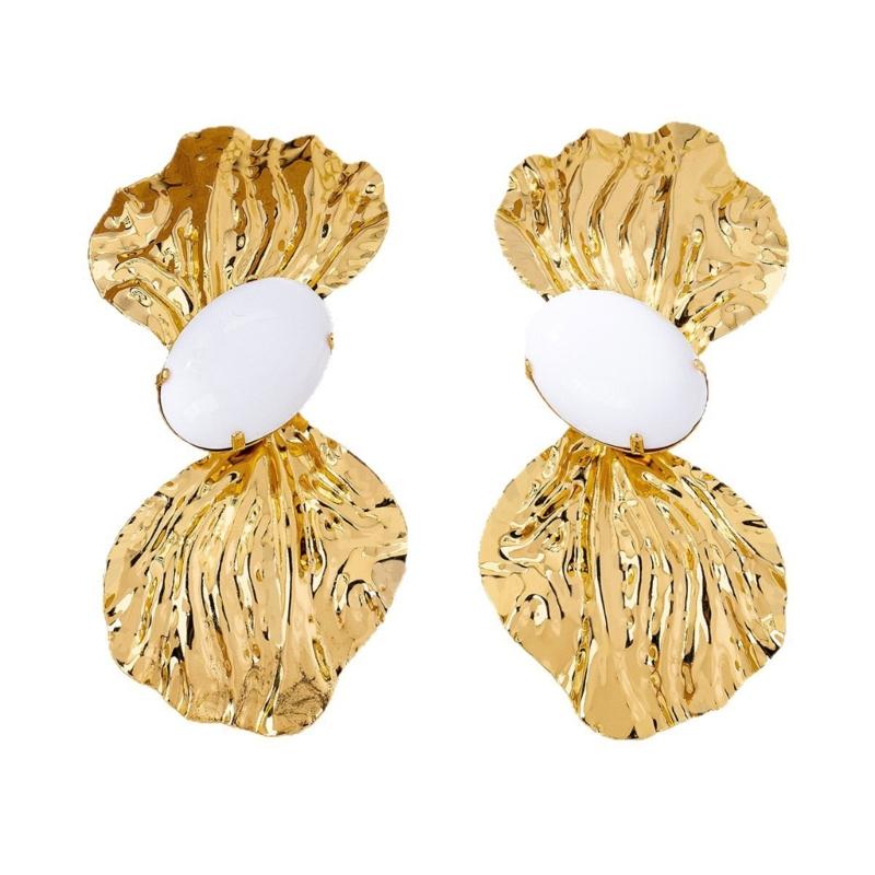 

Серьги-гвоздики с ретро-цветочными узорами для женщин, модные ювелирные изделия, металлические, подарки для вечеринок, модные повседневные аксессуары белый