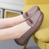 Single Shoes Women's New Lazy Light and Not Tired Feet Beef Tendons Non-slip Flat Bottom Mother Shoes Spring and Autumn Shoes