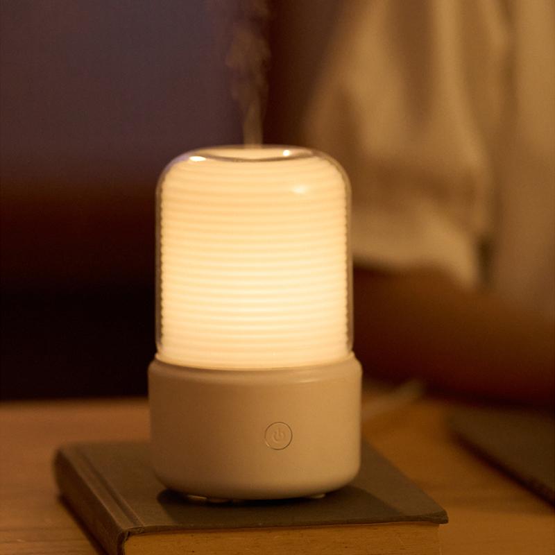 Domowy przenośny dyfuzor zapachowy Usb nawilżacz powietrza olejek eteryczny lampka nocna generator zimnej mgły opryskiwacz do sypialni na prezent