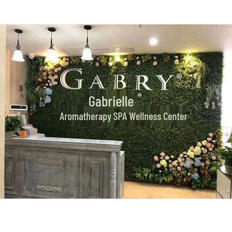 Artificial Green Wall with Roses for Indoor/Outdoor Decor