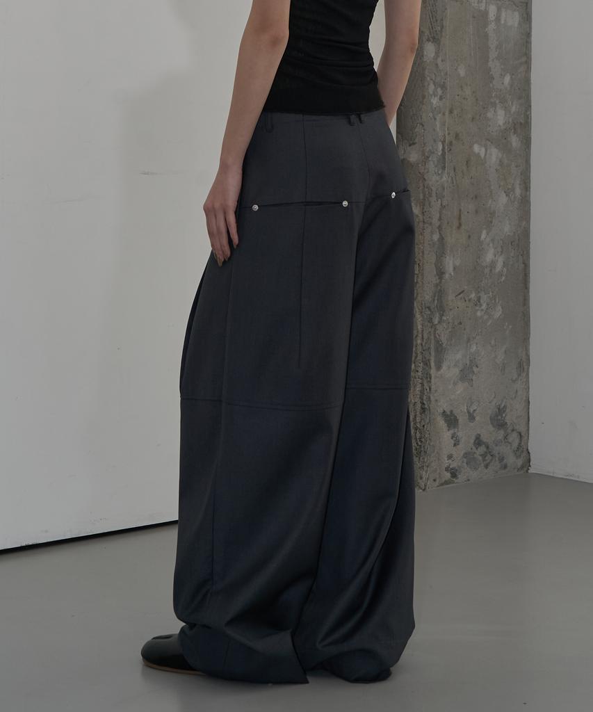 ZIZEMUSEUM Waist Detail Two-Tuck Wide Slacks (Gray)