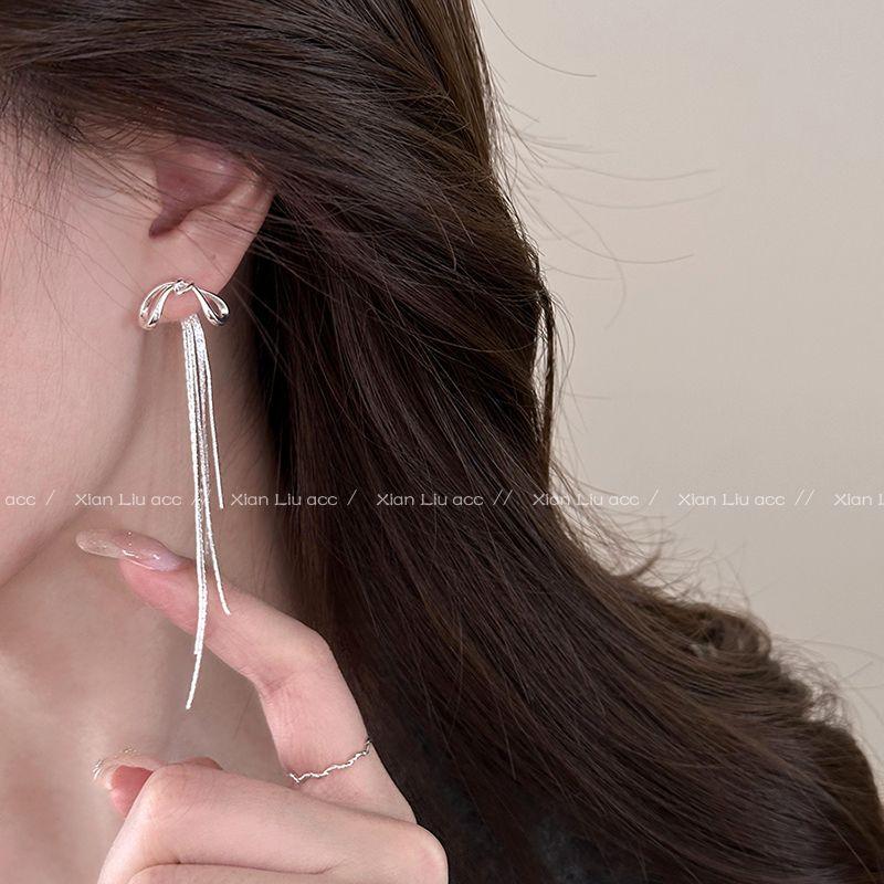 

Silver Bows Tassel Earrings 2025 New Arrival Best Selling Fancy Earrings Women s Cold Style One Style for Dual-Wear Earrings Silver-Silver Needle