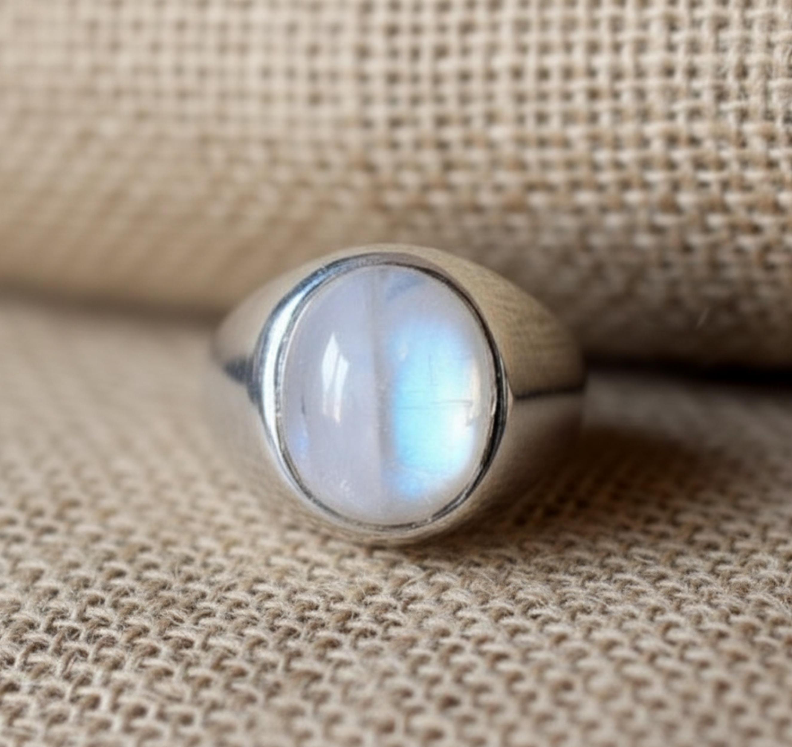 

Rainbow Moonstone Signet Ring, 925 Solid Sterling Silver, Pure Copper Ring, Oval Gemstone Ring, Everyday Wear Ring 12 медный
