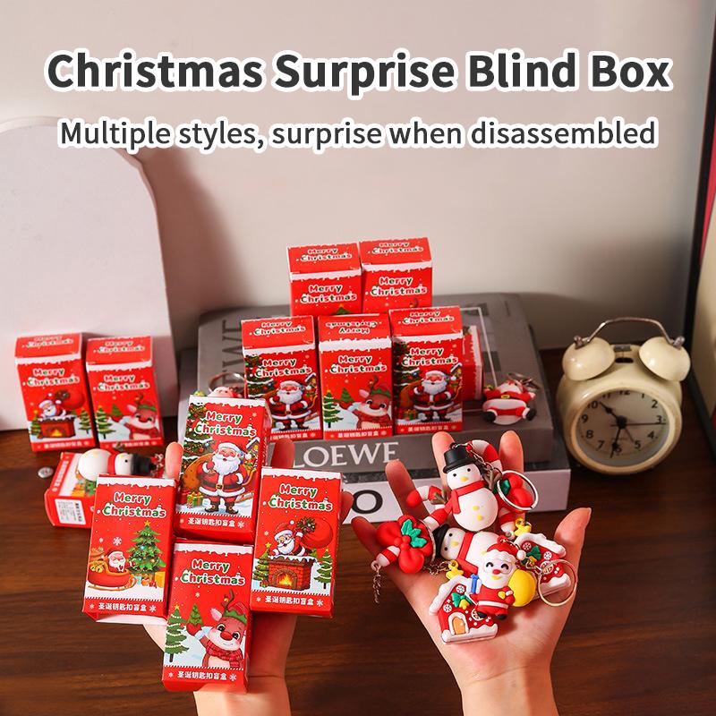 1/4 ks Vánoční slepý box klíčenka Roztomilá mini slepá krabička Vánoční DIY dekorace na batoh přívěsek Miniaturní klíčenka Dárkové překvapení