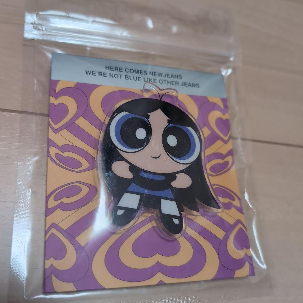 [USED] Official NEWJEANS Acrylic Grip Tok Collection