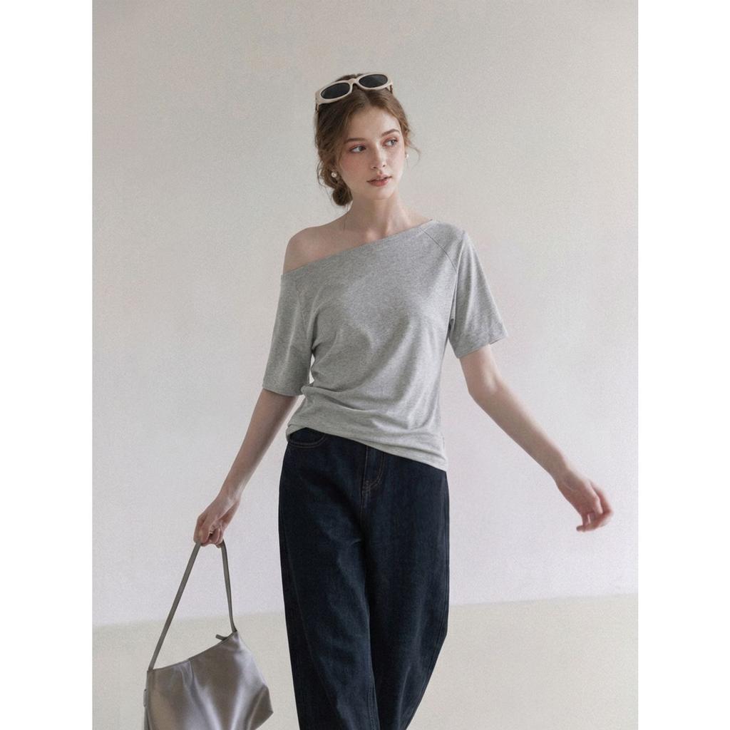 Pure desire wind one-word collar off-shoulder solid color short-sleeved T-shirt women's summer lazy wind loose and thin Spice Girl casual top