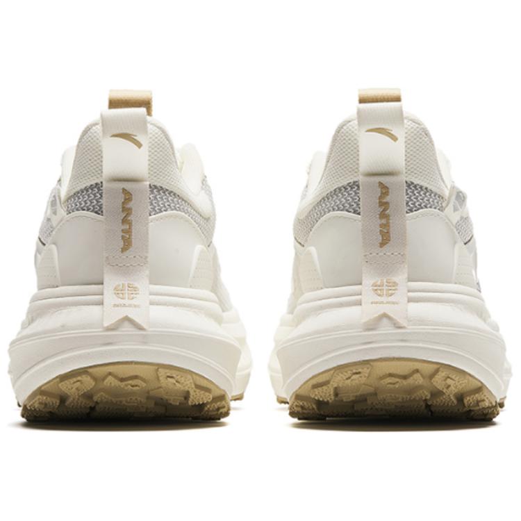 Anta Comfortable Versatile Non-Slip Low-Top Running Shoes Women sneaker Ivory 122425572-3