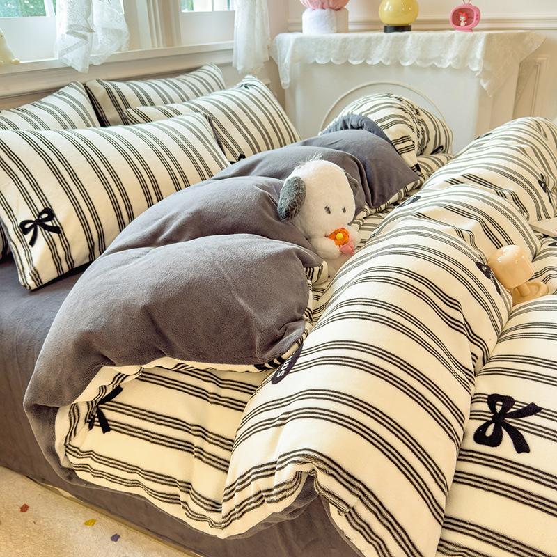 Thickened Milk Fleece Quilt Cover Single Piece Coral Fleece Quilt Cover Four-Piece Set Double-Sided Flannel Fleece