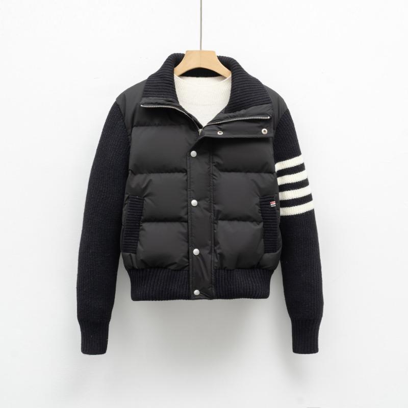 

90 пух новый национальный стандарт утиный пух новый вязаный сращенный полосатый легкий пуховик короткое пальто женское M чёрный