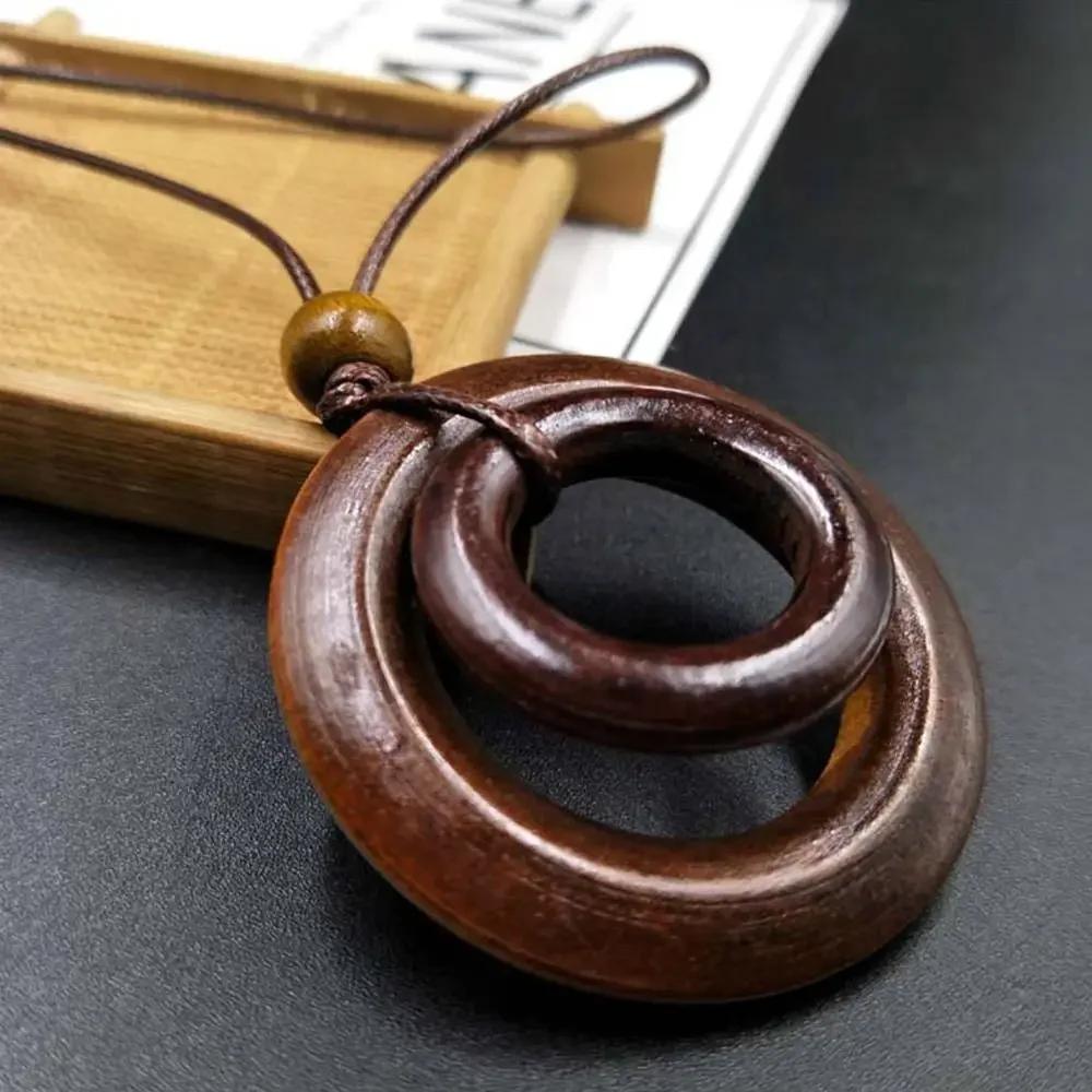 Retro Wooden Collar Decoration Female Jewelry Neck Accessories Clothing Pendant Necklace Sweater Necklace Sweater Chain