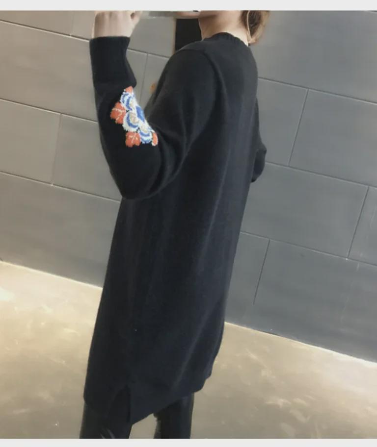 Women's 2024 Autumn/Winter Loose Knit Sweater - Thick, Trendy, Medium-Long Design