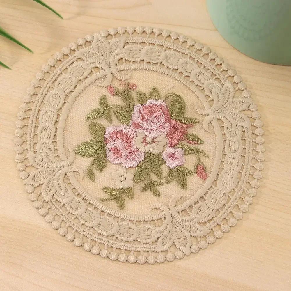 New Vintage Lace Coaster Placemat Embroidery Craft Bowls Coffee Cups Coaster European Style Fabric Anti-Scald Table Plate Mat