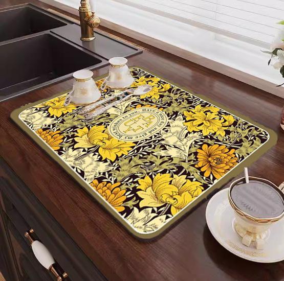 Diatom Mud Absorbent Kitchen Countertop Drying & Coaster Mat