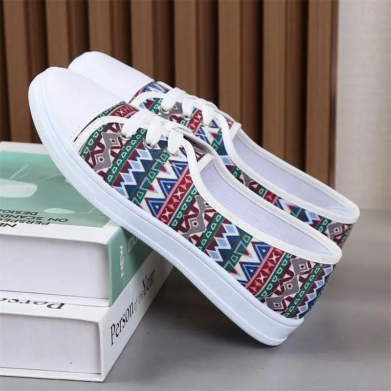 Fashion Fashion 2025 Slip On Canvas Shoes for Women 39 High Quality New In Designer Luxury Sale Cheap Korean Light Casual Woman Footwear