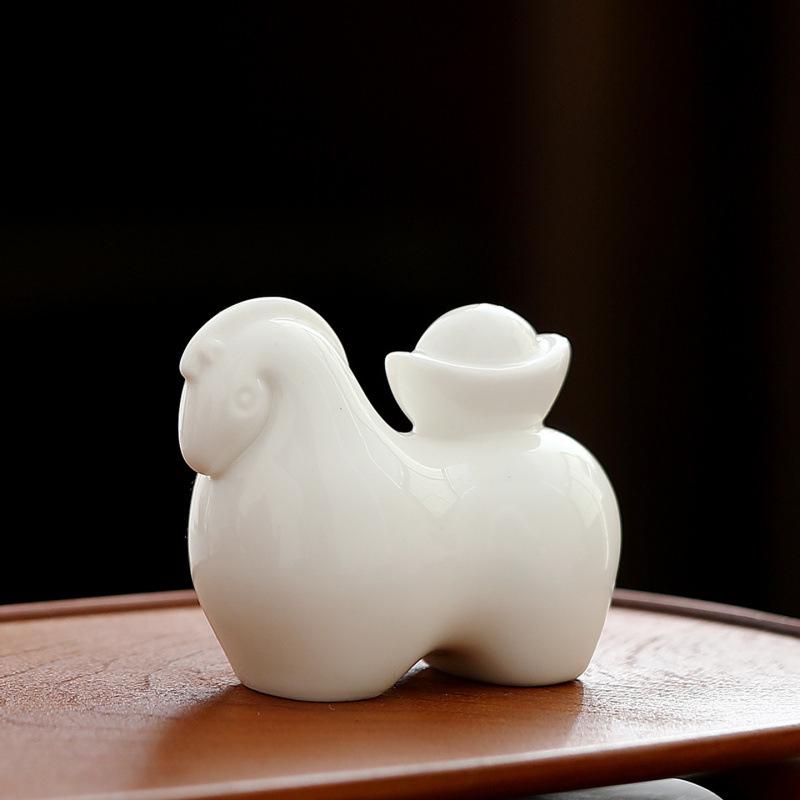 Suet Jade Porcelain Chinese Lucky Tangma Ceramics  money Soon  Tea Pet Ornament