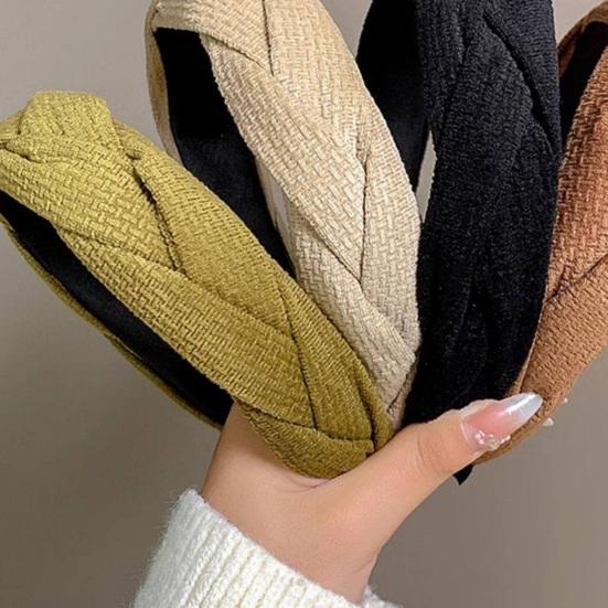 Čelenka Zesílená Houbová Výplň Twist Pletená Čelenka Měkká Sametová Pletenina Čelenka na Mytí Obličeje Vlasový Doplněk