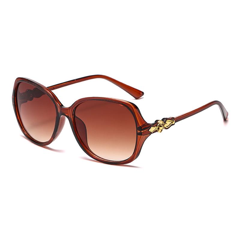 Korean Style Oval Frame Sunglasses for Men & Women 2026 - Fashionable Sun Protection for Driving
