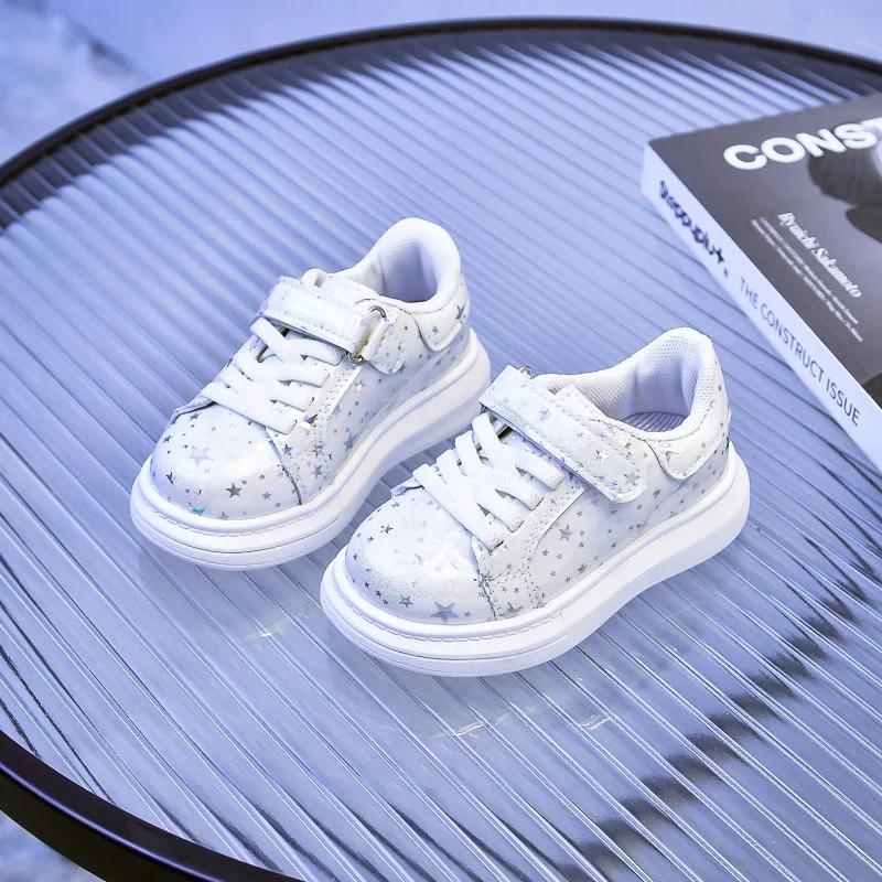 

Осенние детские кроссовки Cute Star New Girl Shoes Soft Sole Comfort Child Board Shoes Универсальные простые туфли для мальчиков Модная повседневная обувь 24insole15cm белый