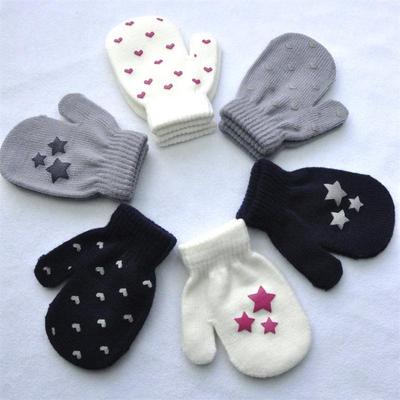 Accessoires – Handschuhe & Fäustlinge