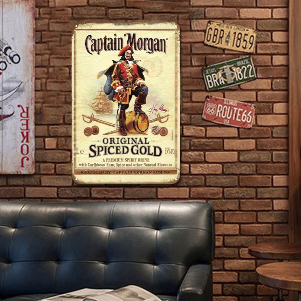 Kovový znak Pirát Captain Morgan 30x40cm Vintage námořní nástěnná dekorace Retro plechová plaketa Ozdoba pro domácí bar kavárnu