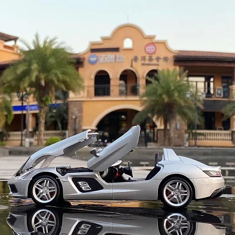 1:32 Модель автомобіля з алюмінієвого сплаву Mercedes-Benz SLR Stirling Moss Лита іграшкова машина Кабріолет Іграшкова машина Металеві колекційні прикраси Модель Дитячий подарунок