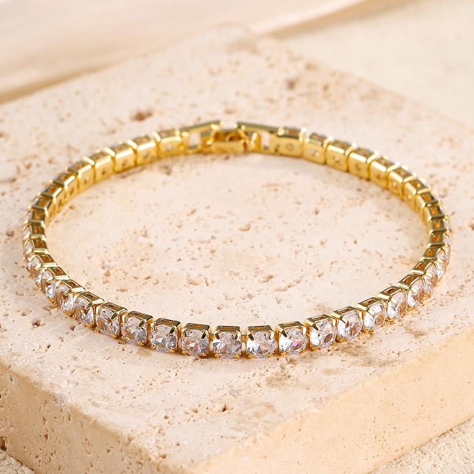 Luxurious And Romantic Diamond-inlaid Cubic Zirconia Bracelet Suitable For Women To Wear And Wear For Summer Travel