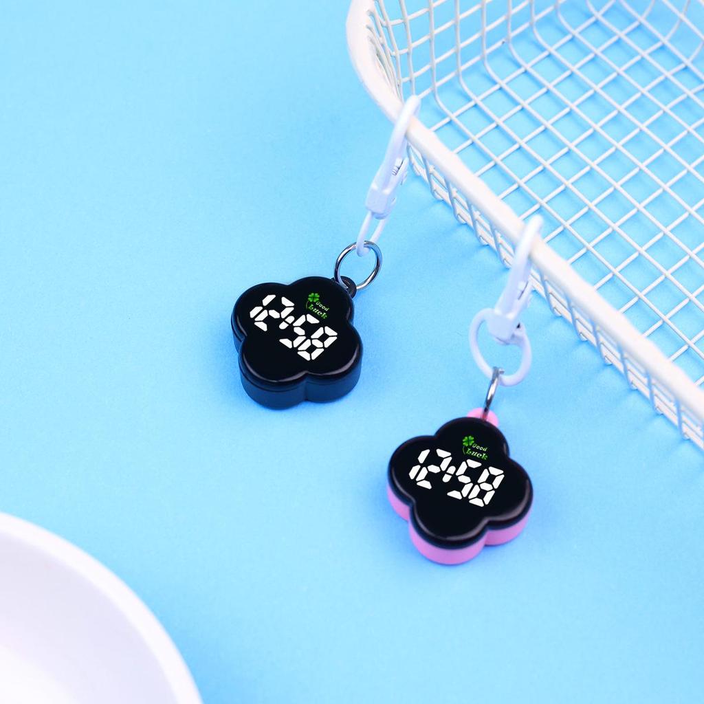 In-Stock Four-Leaf Clover Keychain Watch: Children's Backpack Pendant & Student Exam Time-Telling Electronic Watch