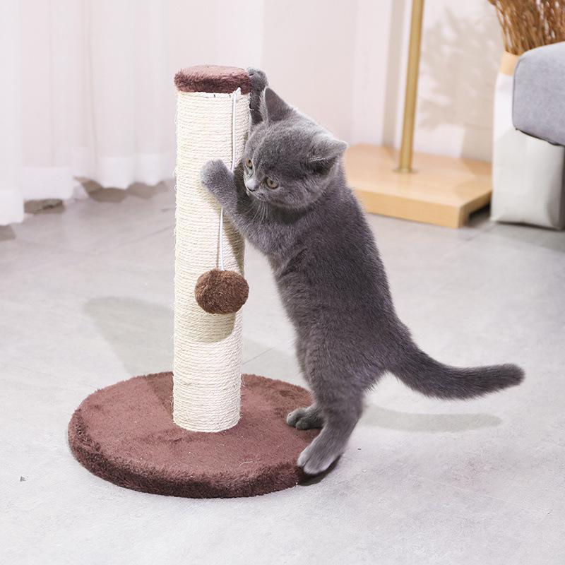 Albero tiragraffi per gatti in sisal con tiragraffi, molare per dentizione e giochi stimolanti per gattini e gatti adulti.