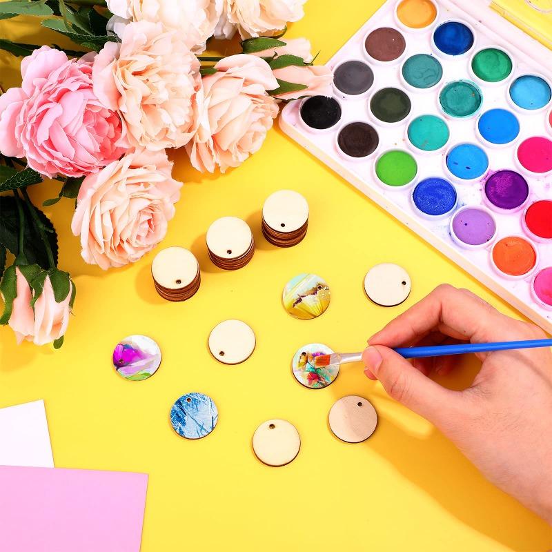50pcs/pack Unfinished Blank Wood Round/Heart/Star Pendants Disc Wooden Pieces with Hole and Conneted Rings for DIY Craft Art