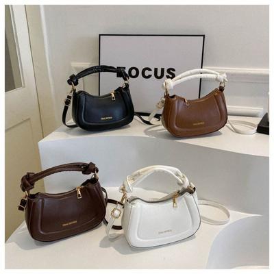 French Style Niche Handbag for Women In Autumn and Winter , Trendy Single Shoulder Crossbody Bag, Versatile Retro Saddle Bag