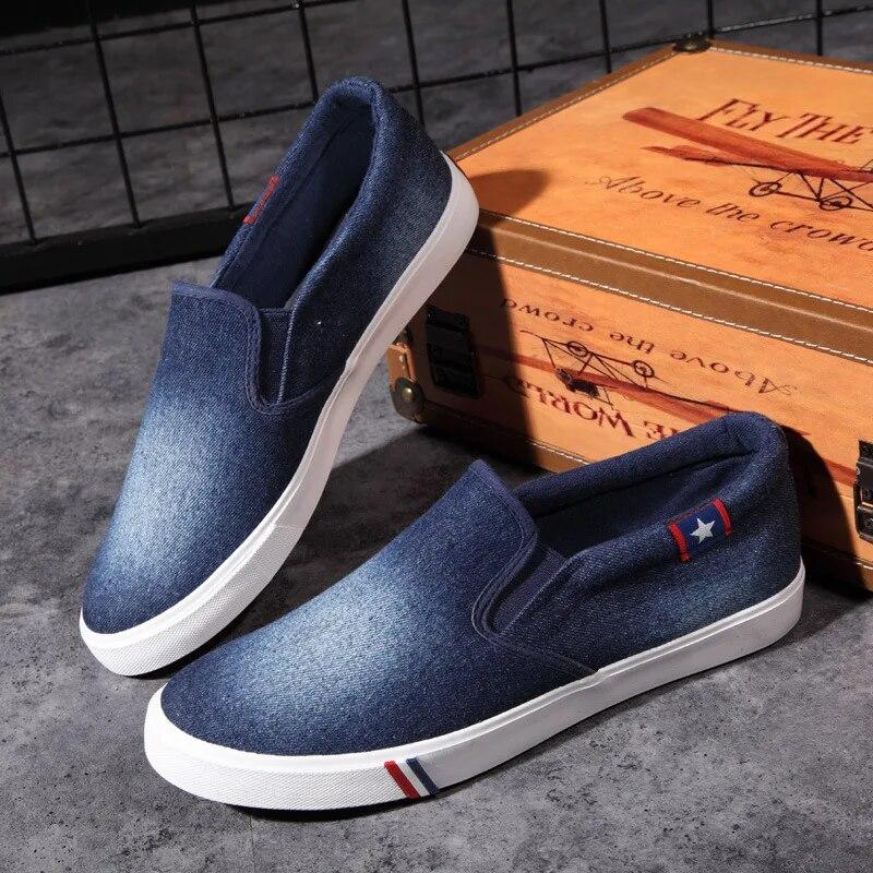 Men's Denim Canvas Shoes Slip-On Sneakers Men Flats Breathable