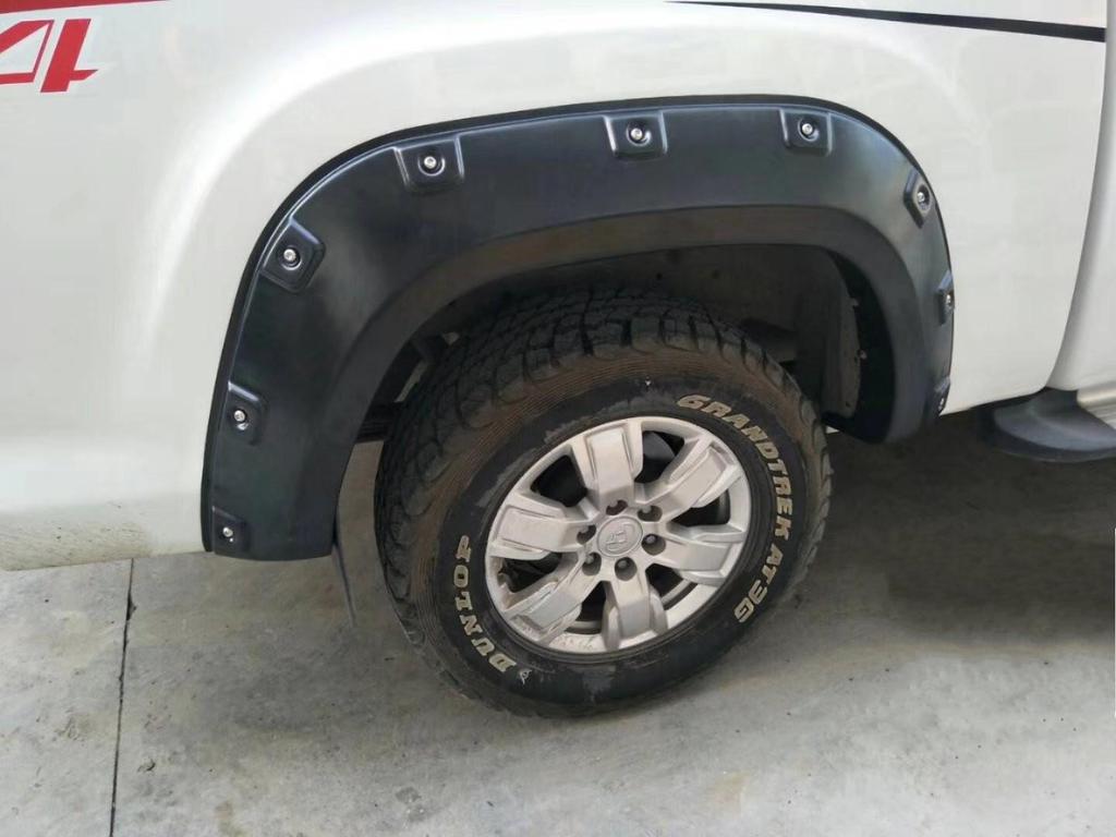 SAIC Maxus T60 Wide Body Wheel Arch Extensions with Concave-Convex Screw Holes