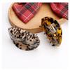 Premium French Acetate Tortoiseshell Claw Clip - Shell-Shaped Retro Hair Accessory for Styling Buns