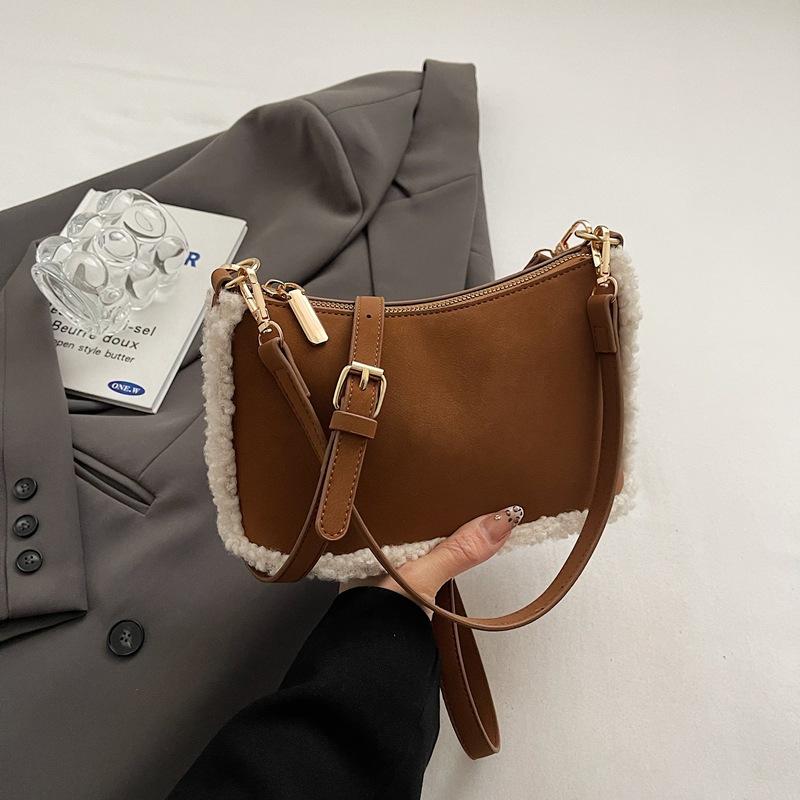 

Винтажная матовая сумка через плечо женская 2025 осень новая сумка-подмышка из овечьей шерсти в стиле пэчворк, сумка-мессенджер для通勤 для женщин коричневый