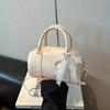 Stilvolle Handtaschen, vielseitige Crossbody-Taschen im Nischen-Retro-Stil, modische Boston-Umhängetaschen