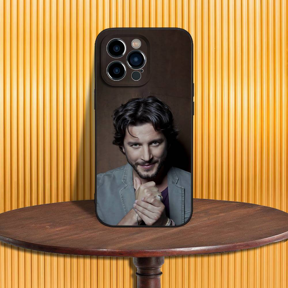 

Manuel Carrasco Phone Case For iPhone 17,16,15,14,13,12,11,Pro,Max,Plus,X,XS,SE4,E,Mini,Soft Black Case iPhone17air